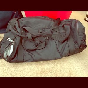 Black lululemon dufflebag!